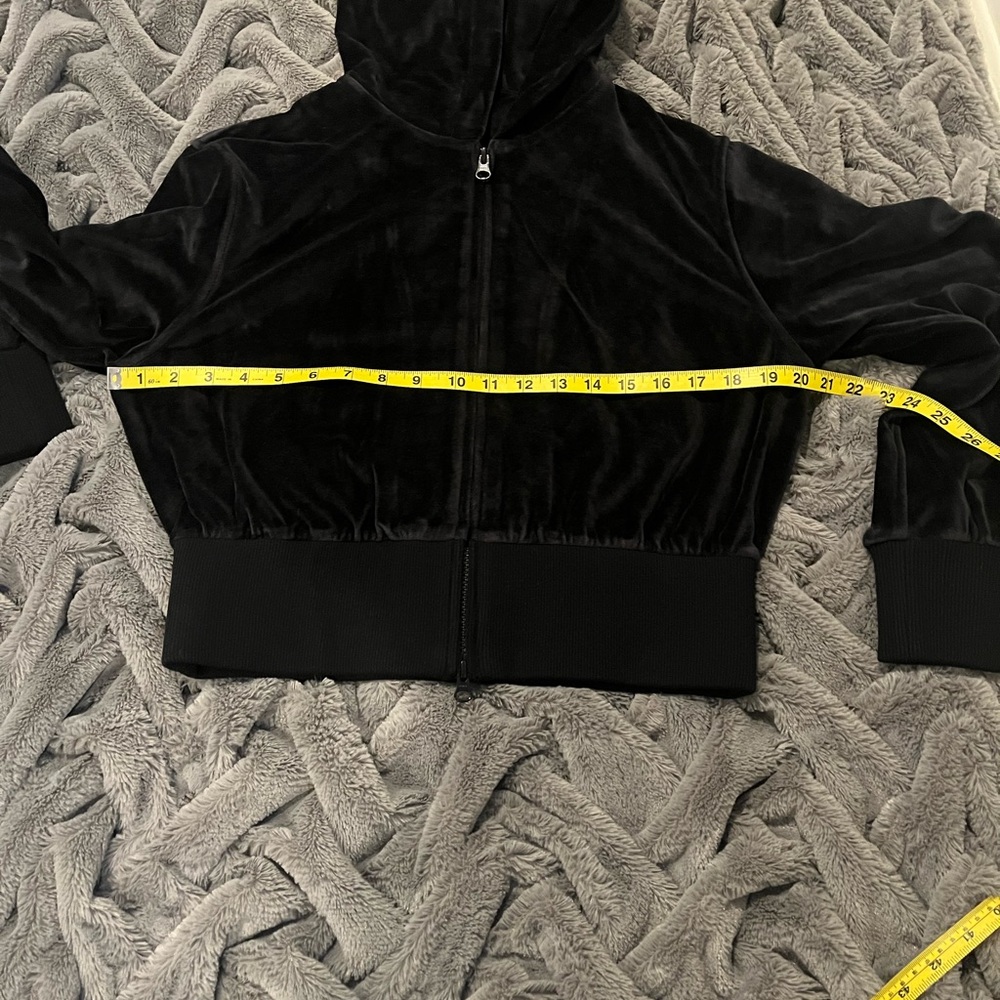 NWT Sweaty Betty Retake Velour Zip Through Jacket Black Size Small - Picture 13 of 15